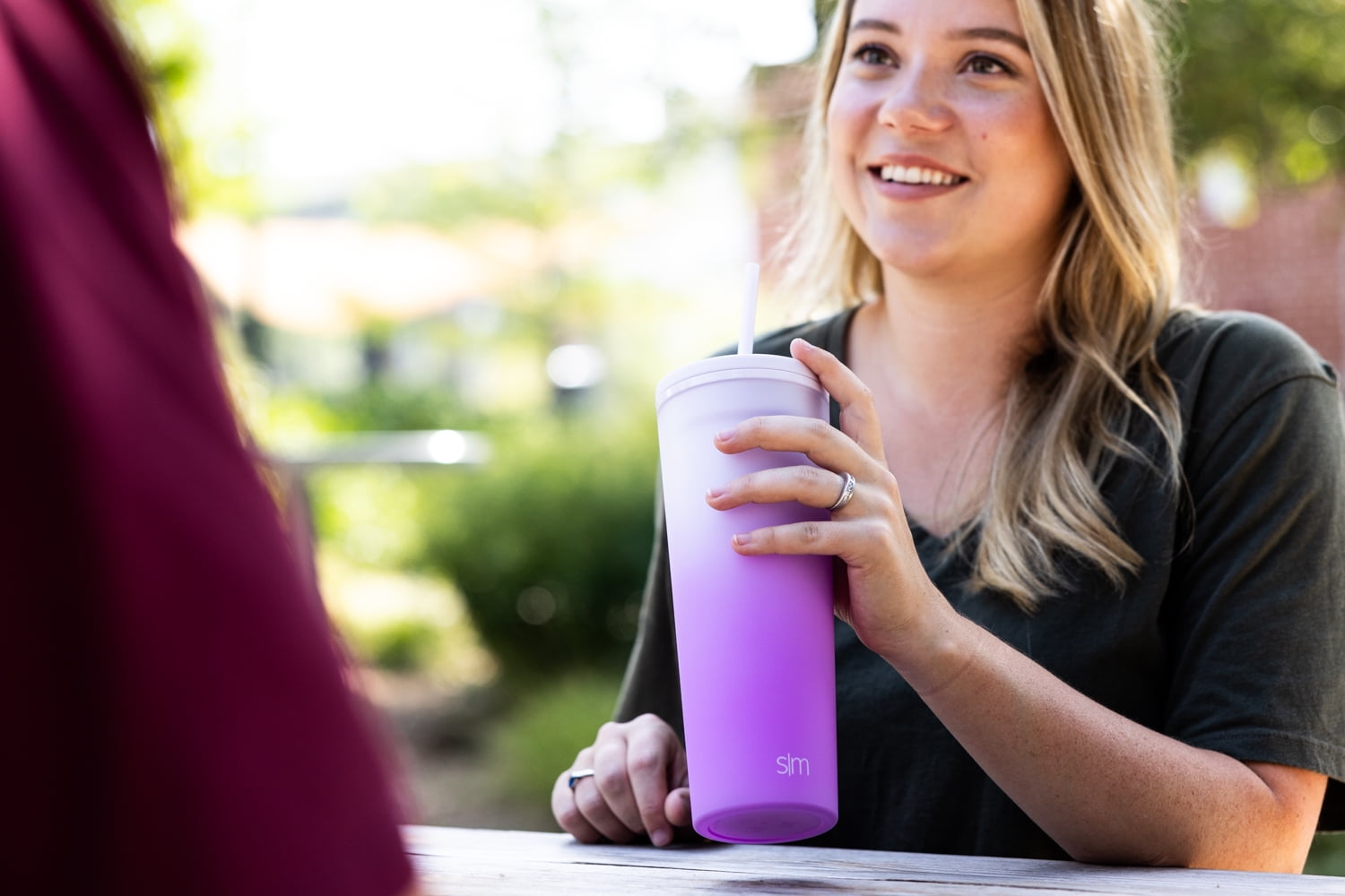 Simple Modern 24 fl oz Double Wall Plastic Classic Tumbler with Straw|Opalescent - Pick 299