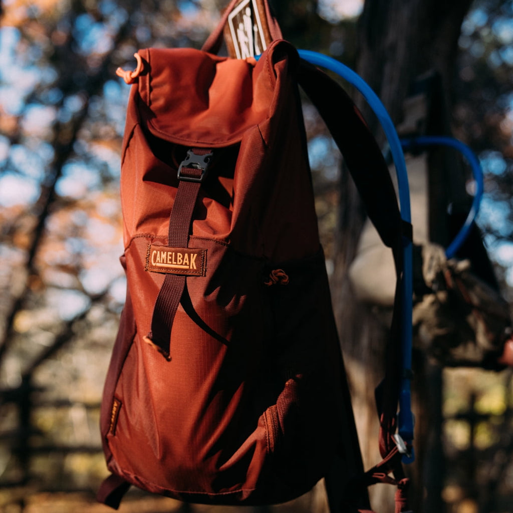 CamelBak Arête™ 18 Hydration Pack 50 oz, Canyon Clay - Pick 147