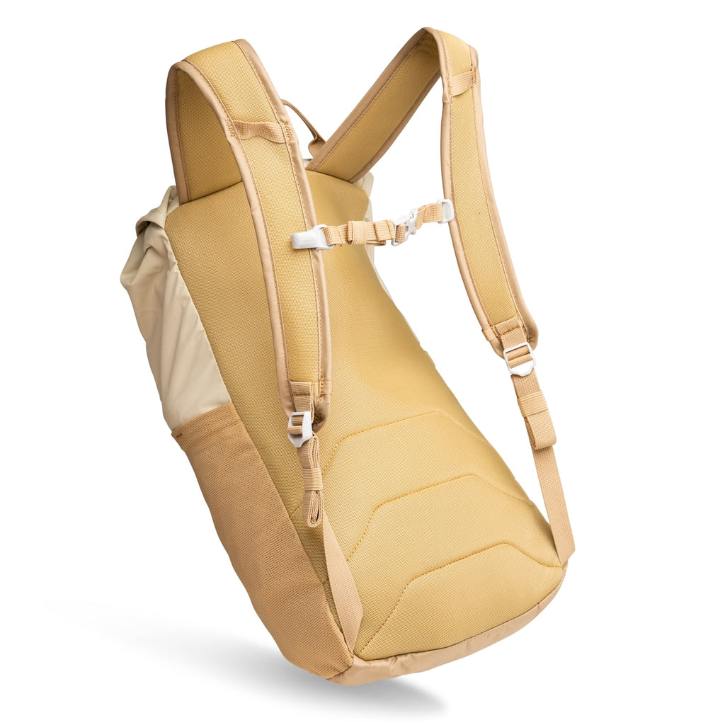 CamelBak Arête™ 18 Hydration Pack 50 oz, Canyon Clay - Pick 675
