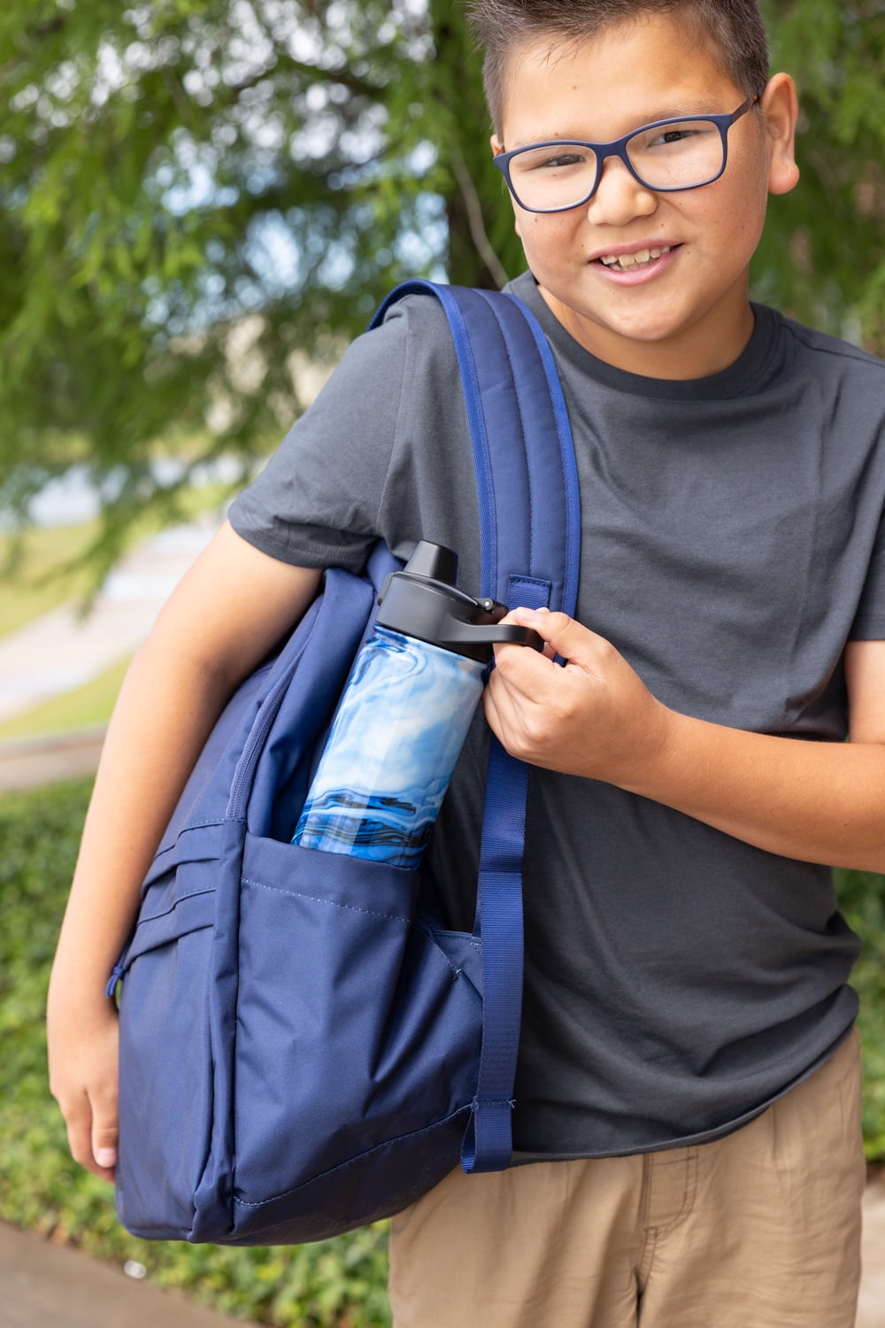 Simple Modern 18 fl oz Insulated Stainless Steel Summit Water Bottle with Covered Silicone Straw Lid | Sweet Taffy - Pick 863