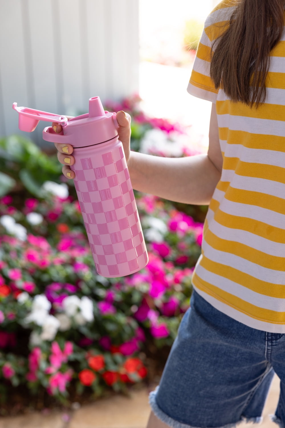 Simple Modern 18 fl oz Insulated Stainless Steel Summit Water Bottle with Covered Silicone Straw Lid | Sweet Taffy - Pick 863